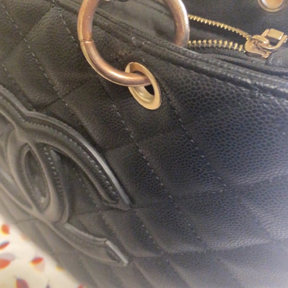 Handbag - Picture 6 of 6